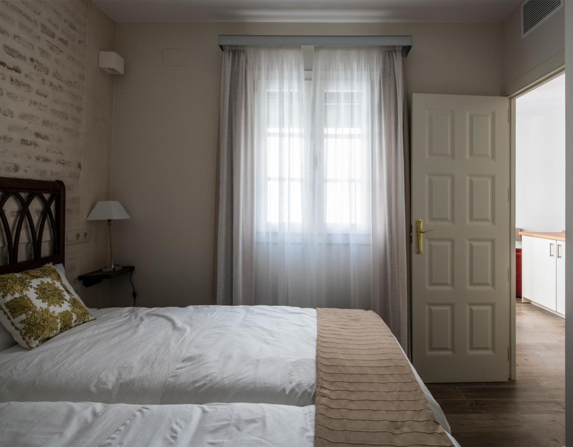 Santa Maria Apartments Seville Room photo