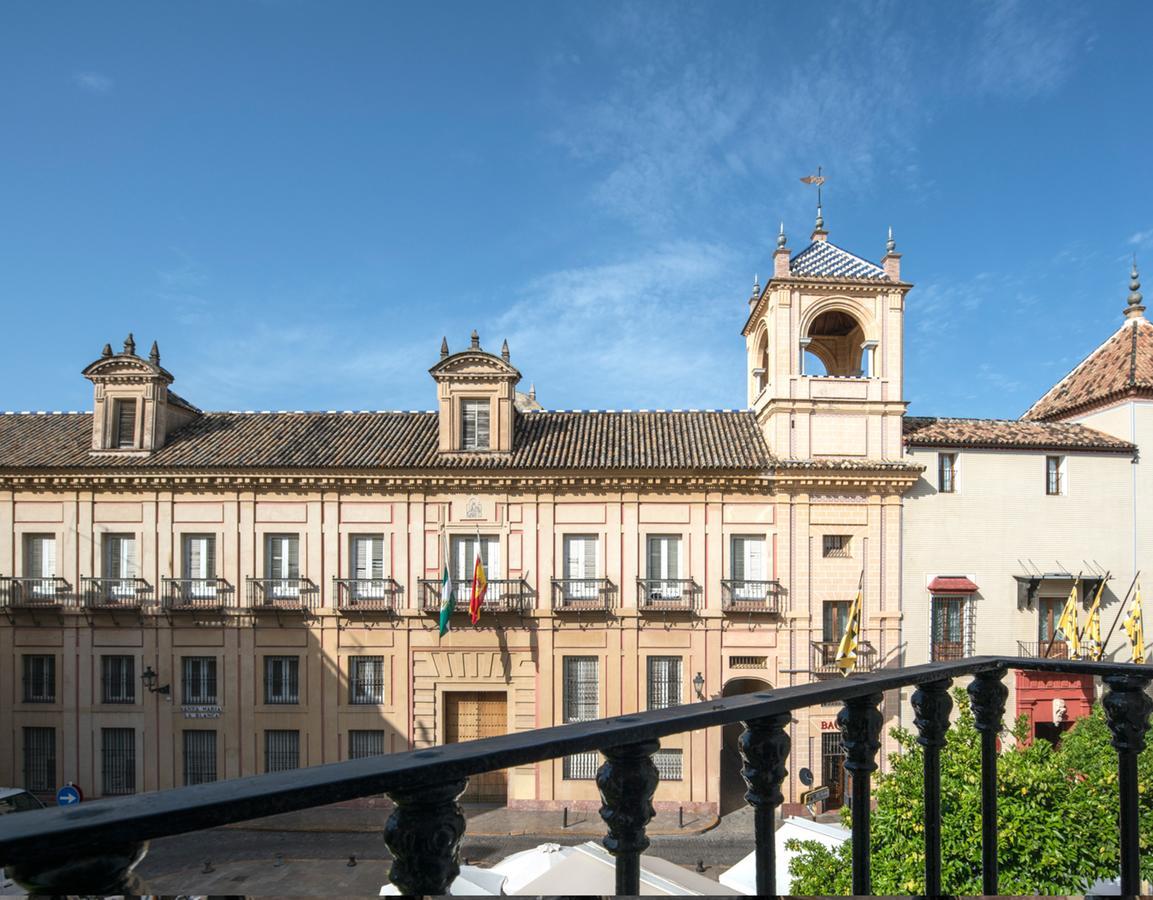 Santa Maria Apartments Seville Exterior photo