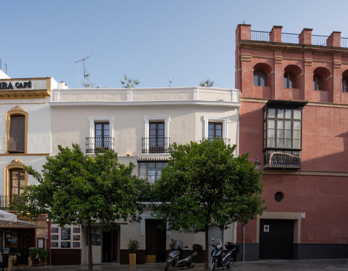 Santa Maria Apartments Seville Exterior photo