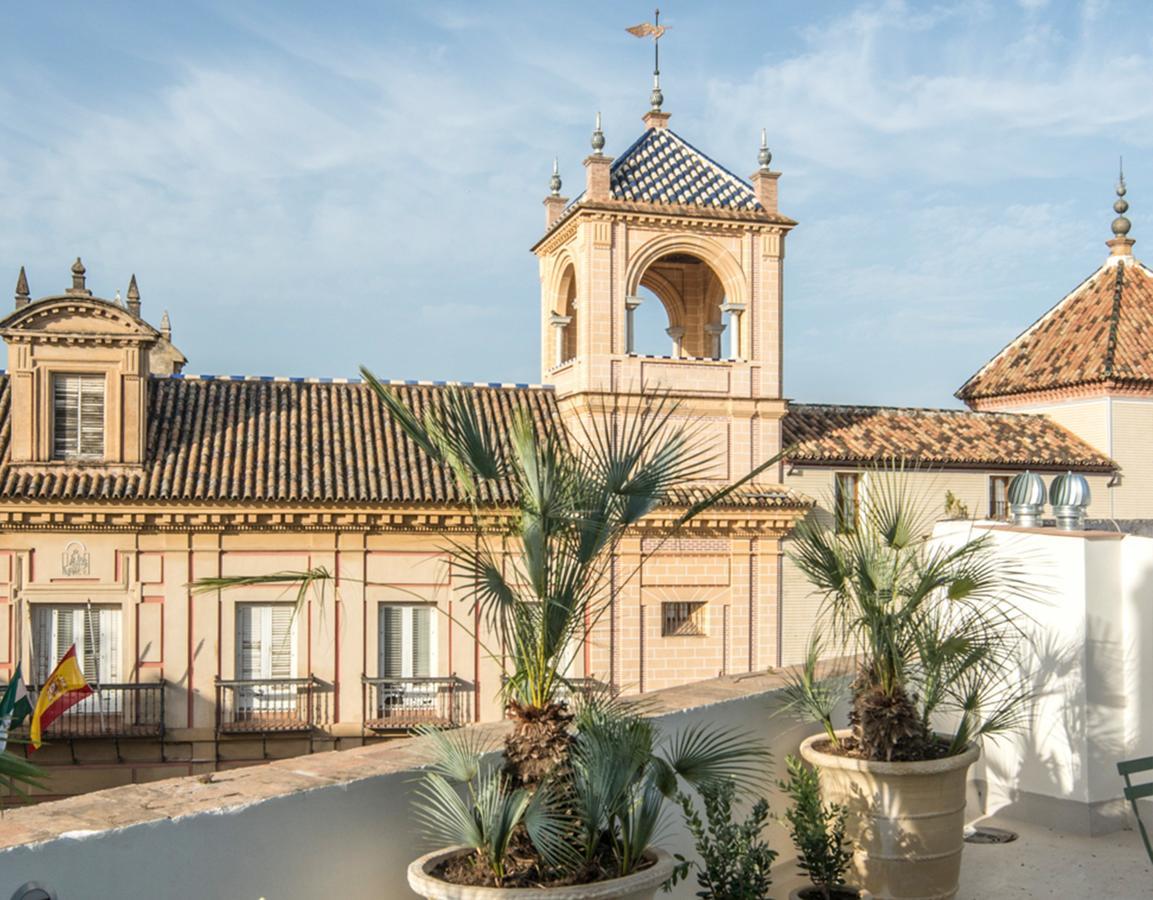 Santa Maria Apartments Seville Exterior photo